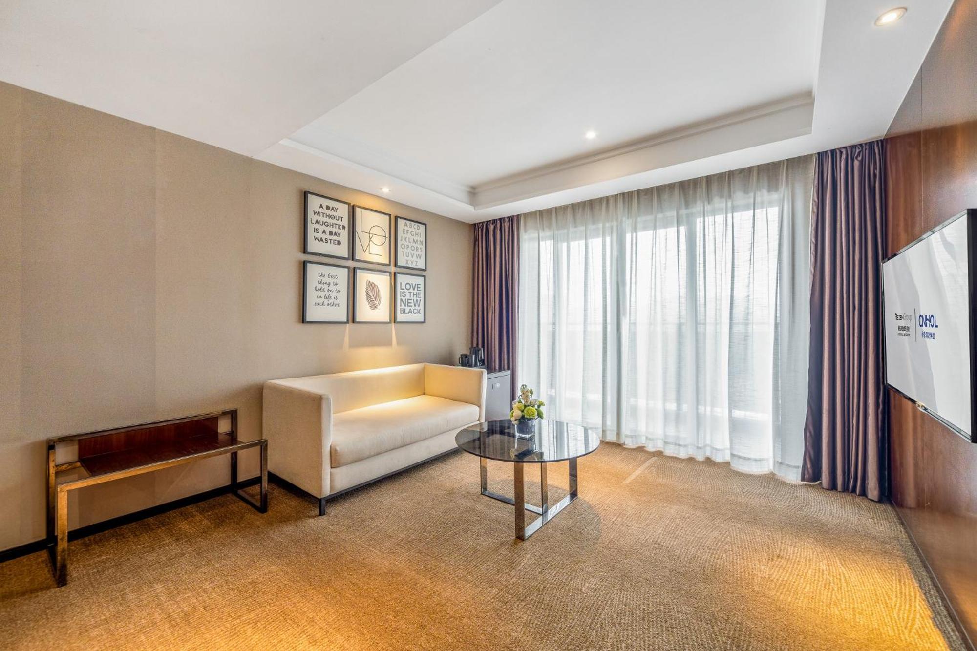 Zhonghao International Hotel Shenzhen Exteriör bild